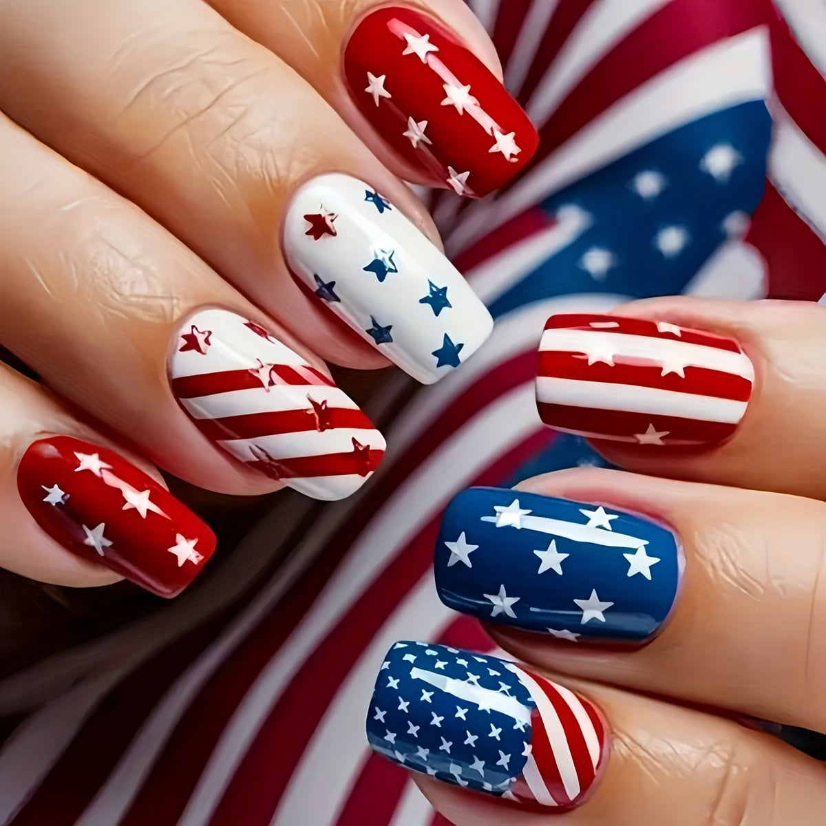 24pcs Patriotic Red White Blue Star Press-On Nails - Square Glossy